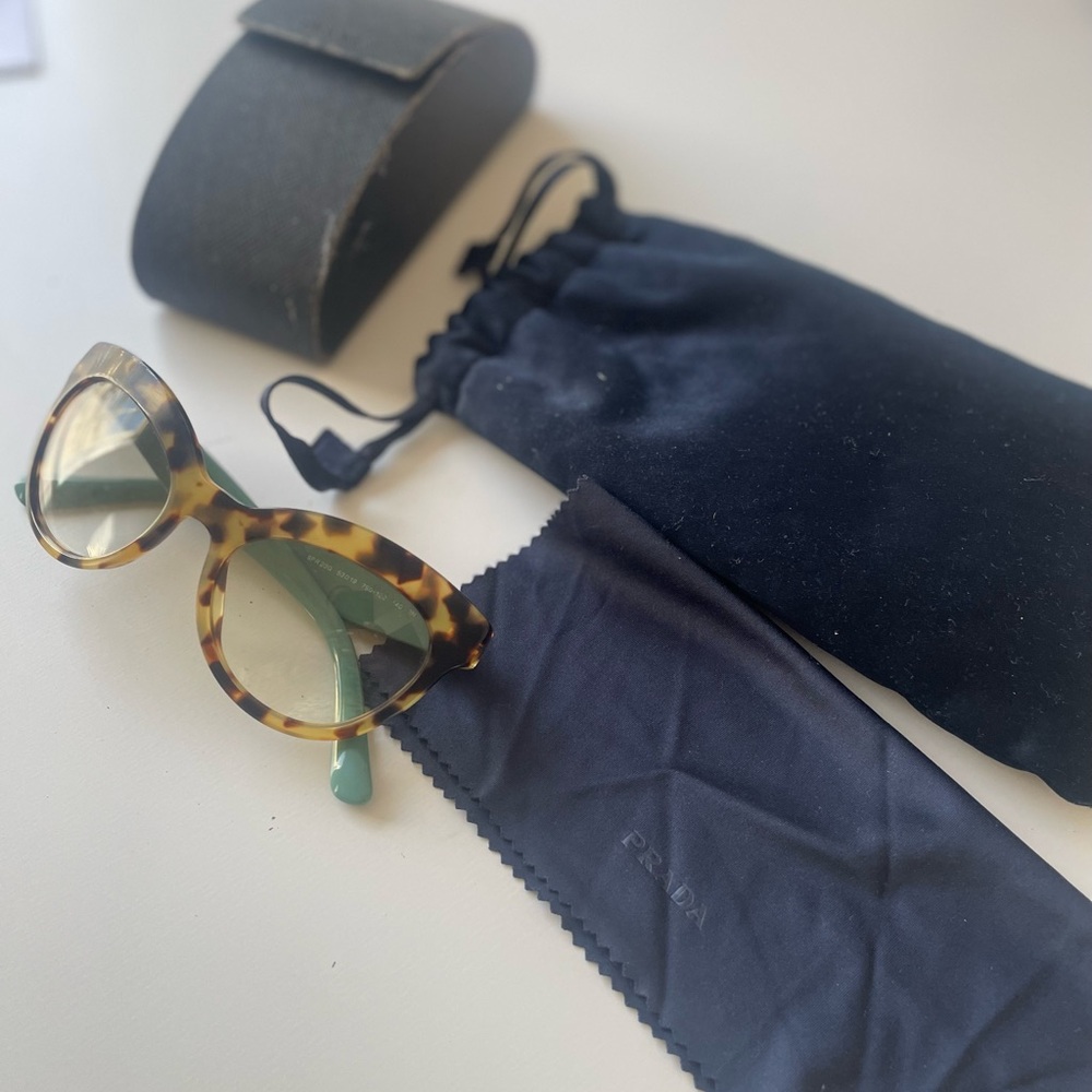Prada Cateye Sunglasses SPR23Q - Picture 10 of 10